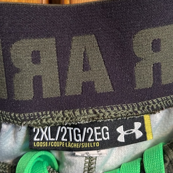 Under Armour XXL shorts - Picture 2 of 3